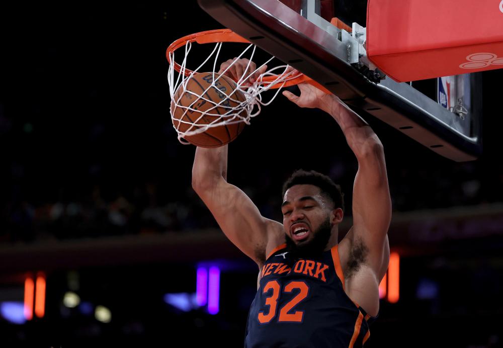 现代足球需 现代足球需