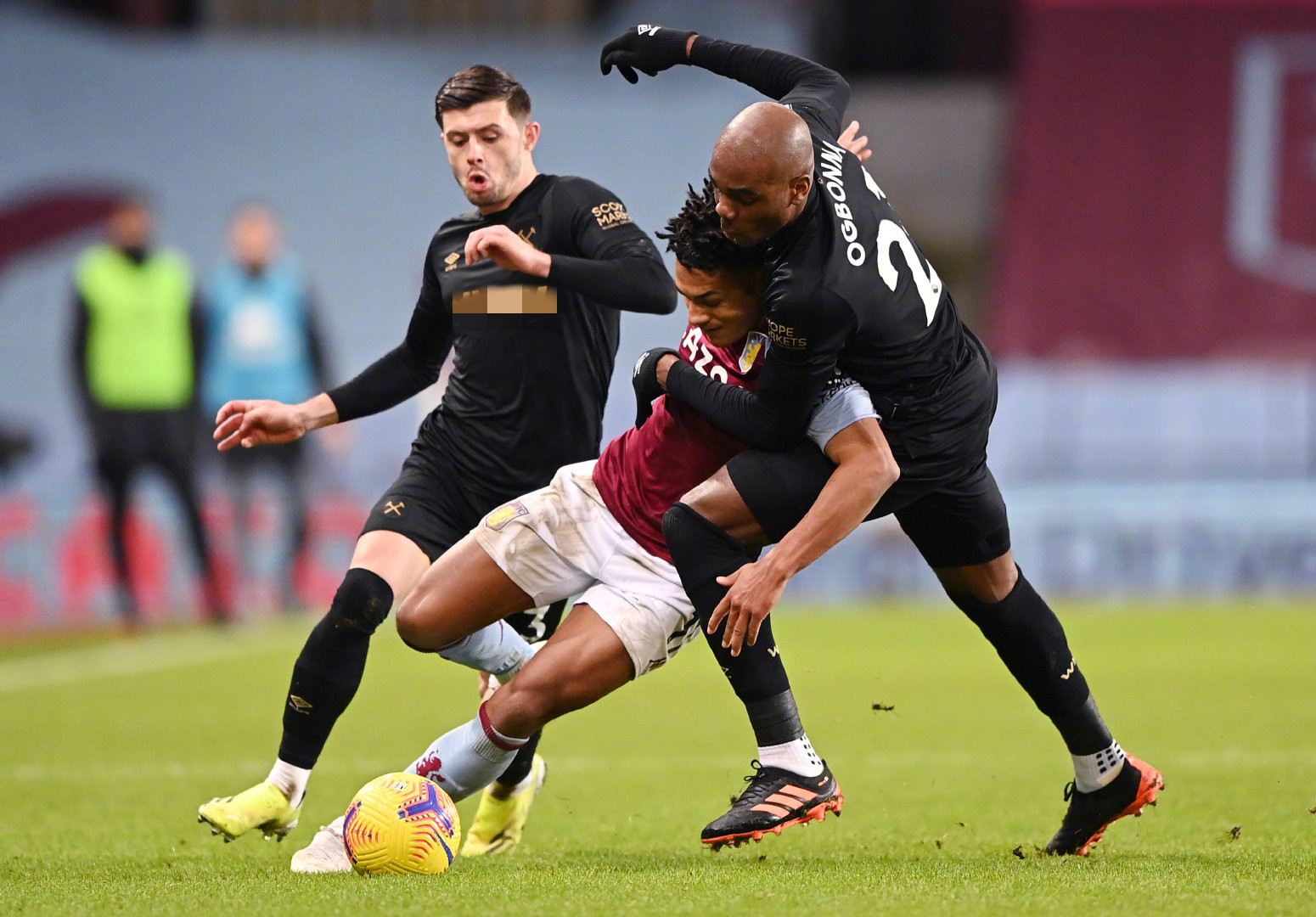 两支球队的 两支球队的